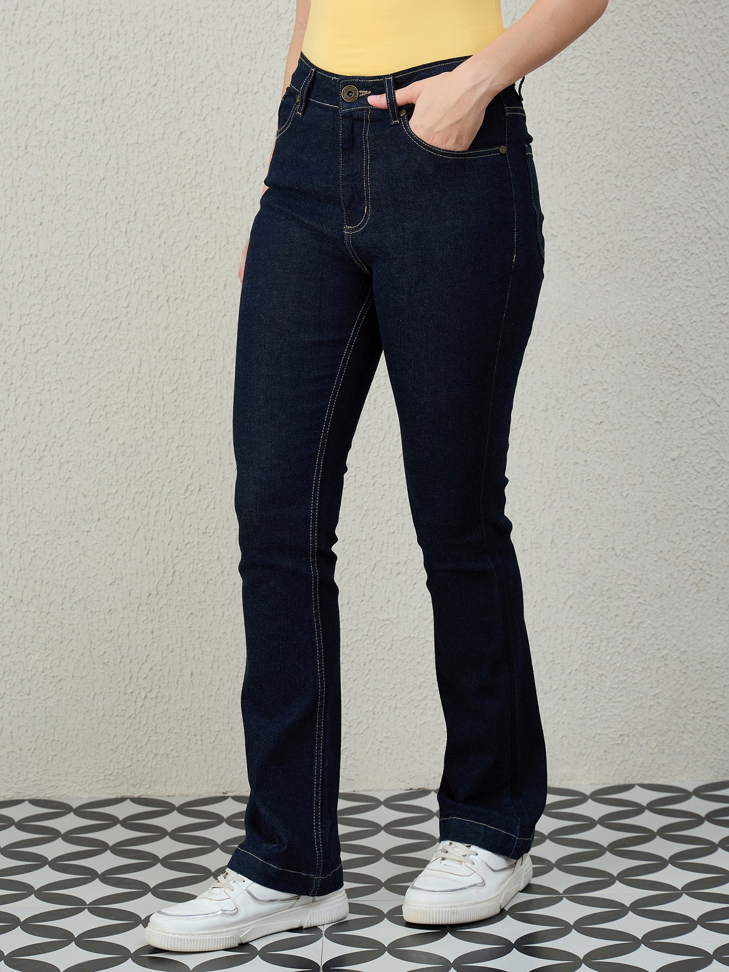 HIGH RISE BOOTCUT JEANS