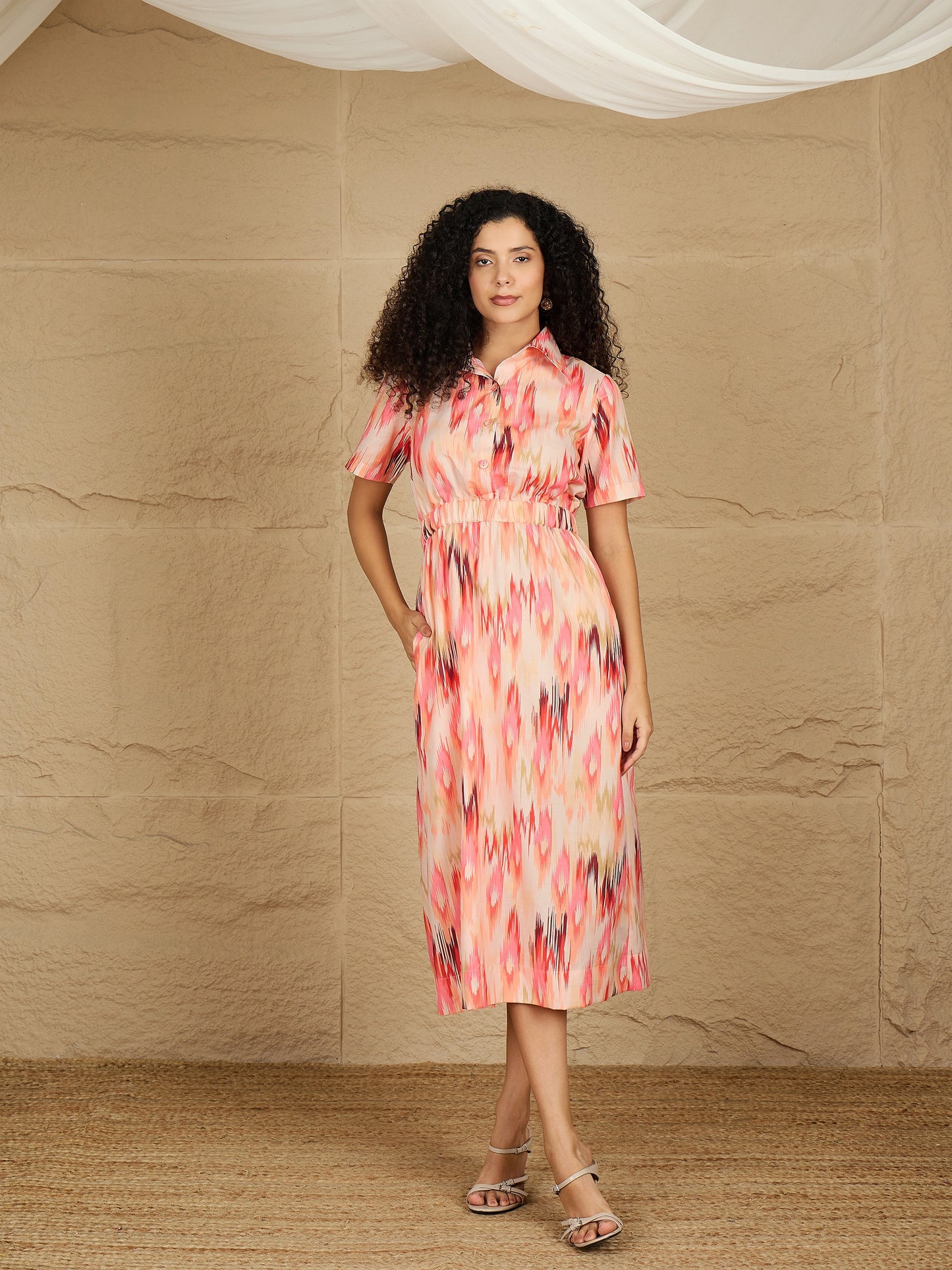 FIT & FLARE MIDI DRESS