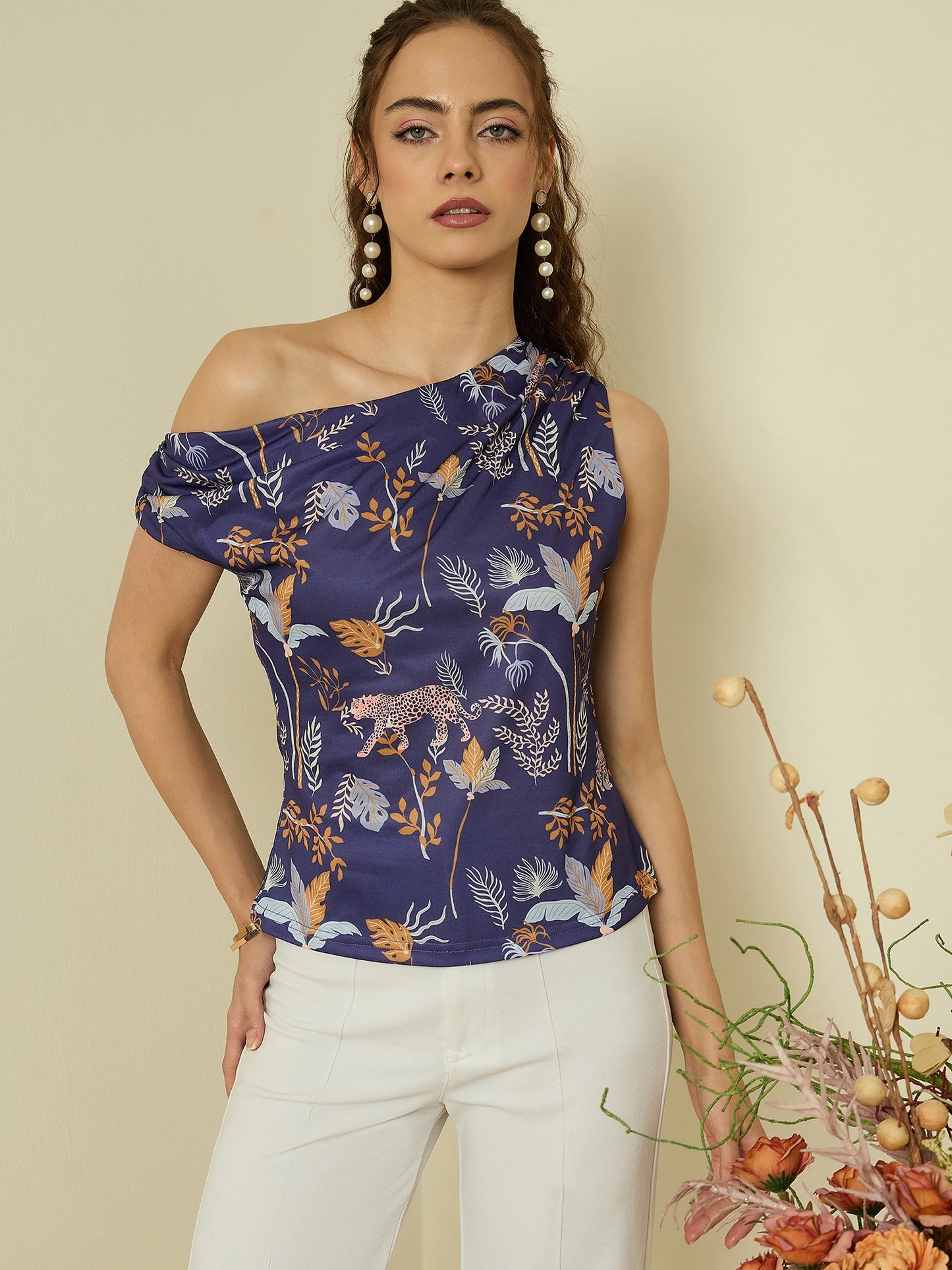 One Shoulder Hyper Texture Top