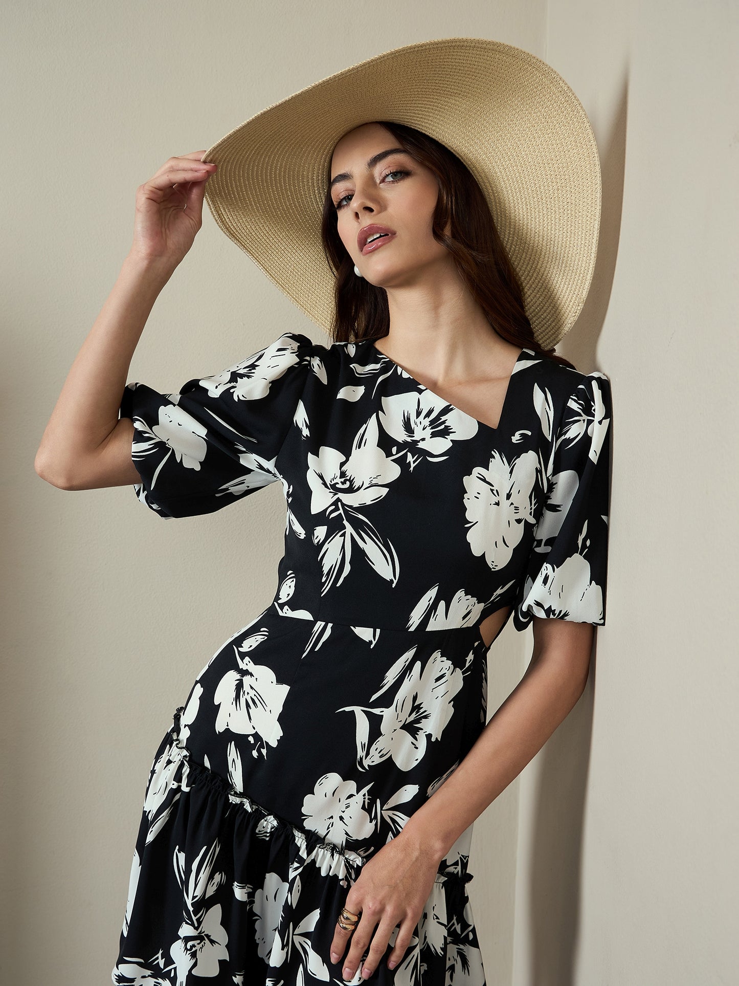 Asymmetric Neck Cut Out Detail Dress