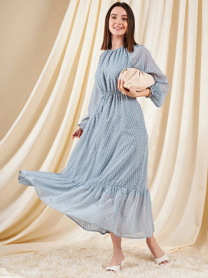 Self Design Tie-Knot Maxi Dress