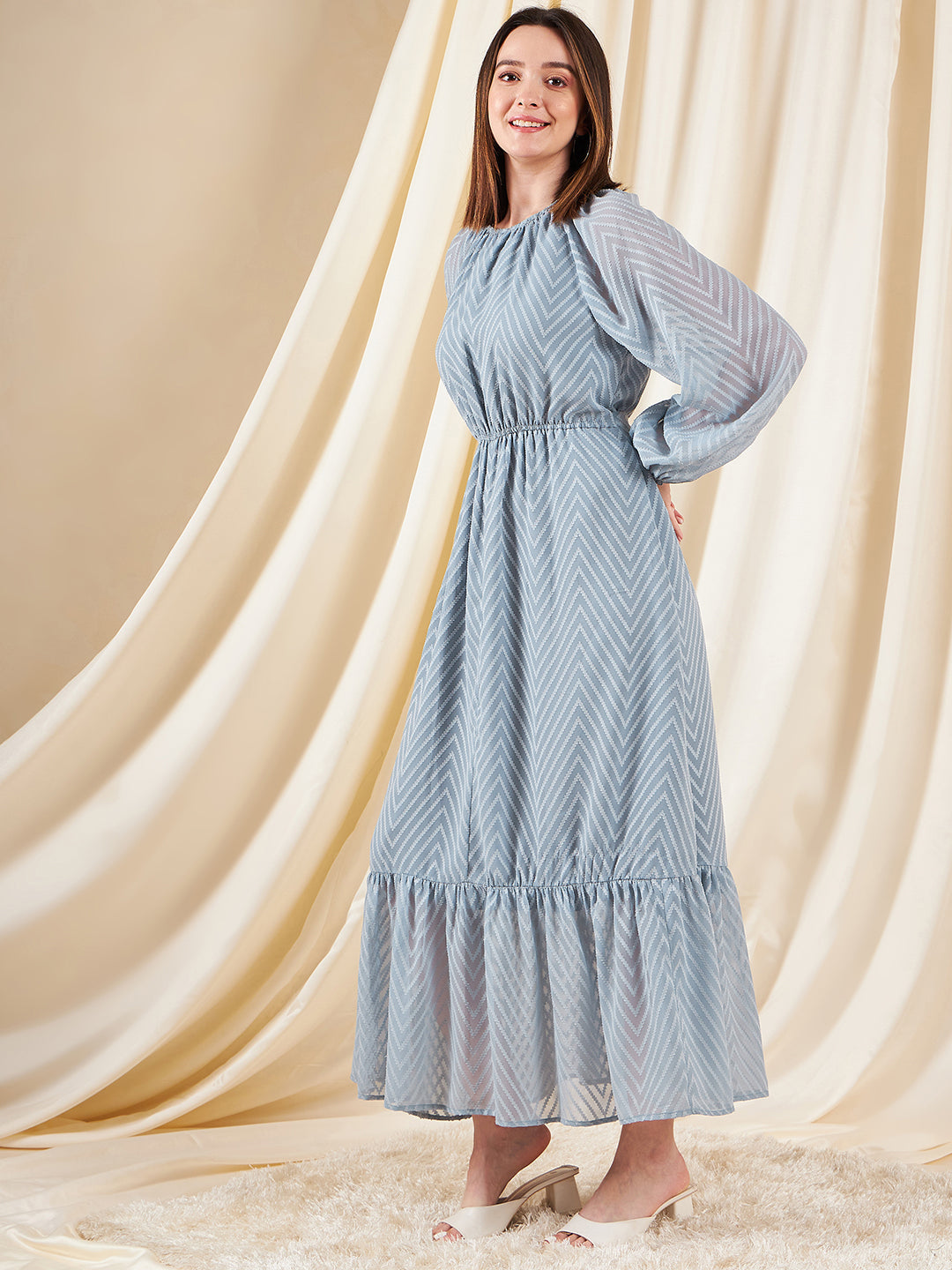 Self Design Tie-Knot Maxi Dress