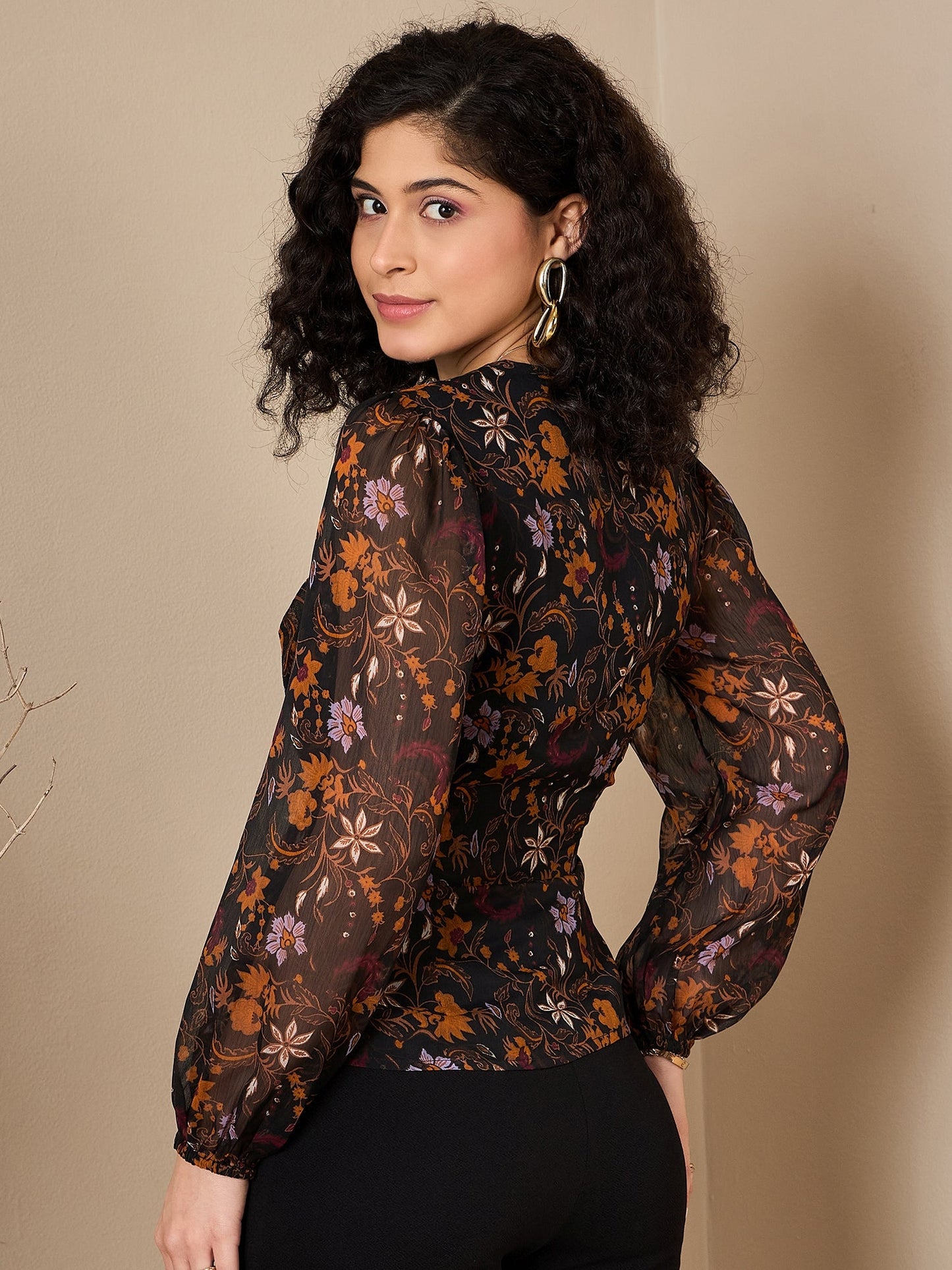 Twist Detail Long Sleeve Blouse