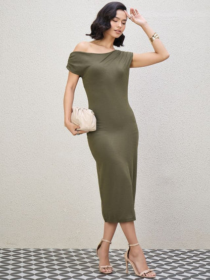 ONE SHOULDER NECKLINE DRESS